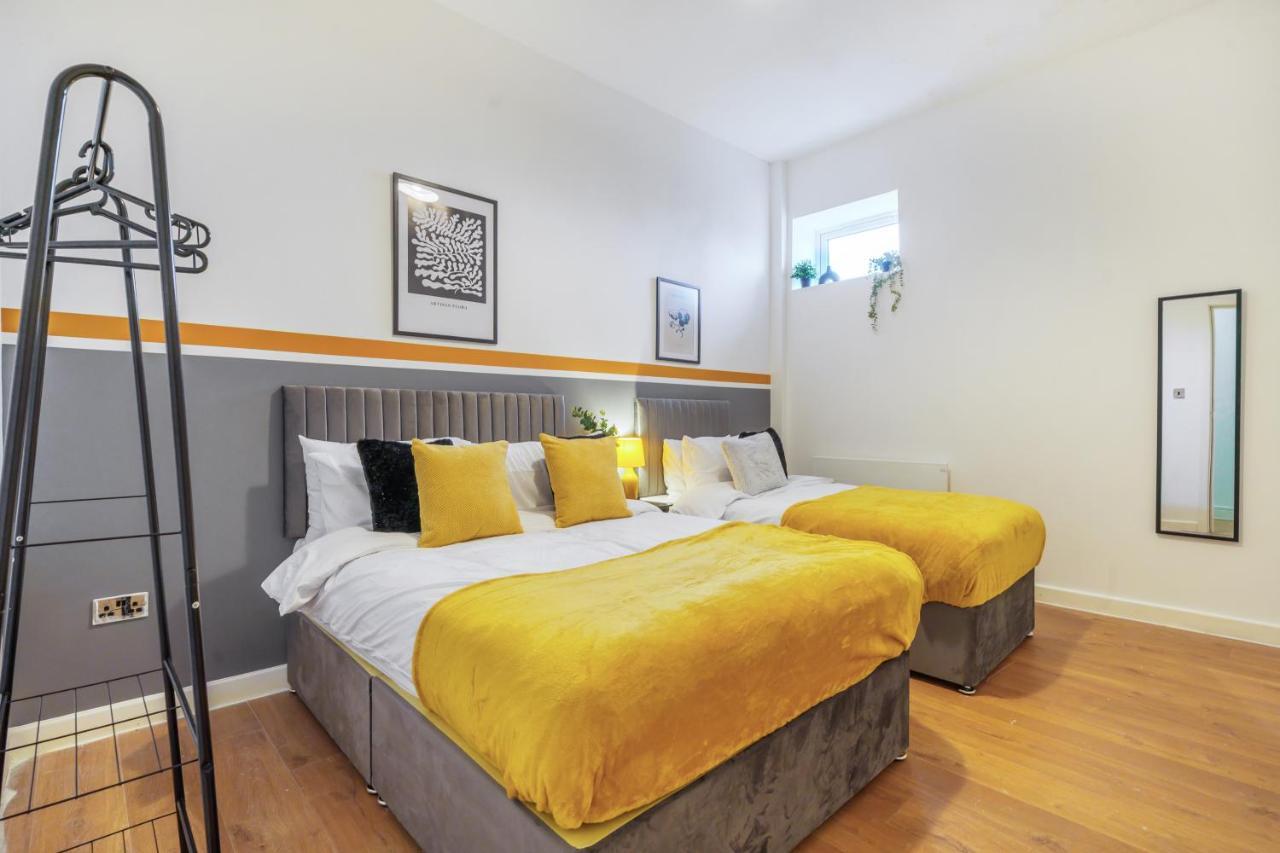 Spacious City Centre Apartment - Sleeps 8 Liverpool Exterior photo